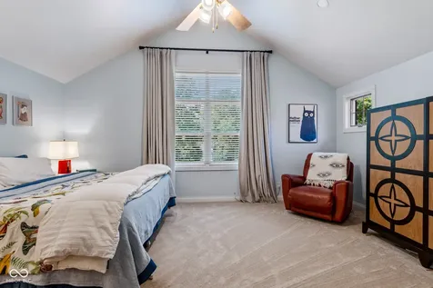 4695 Stonebridge Court Columbus IN 47201