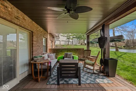4695 Stonebridge Court Columbus IN 47201