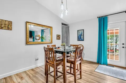 101 Jefferson Valley Coatesville IN 46121