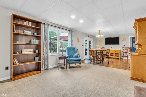 101 Jefferson Valley Coatesville IN 46121