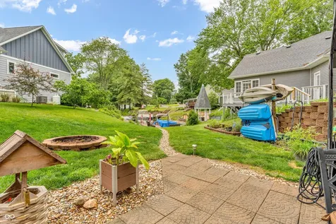 101 Jefferson Valley Coatesville IN 46121