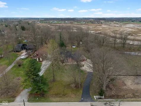 9523 E Southport Road Indianapolis IN 46259