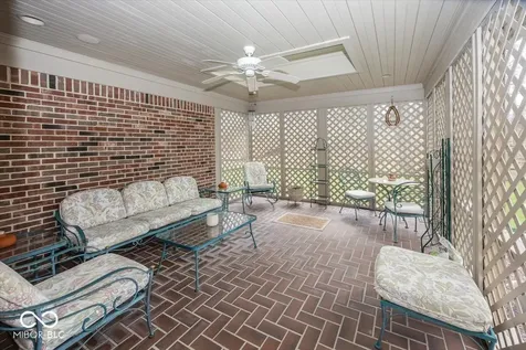 11691 Diamond Pointe Court Indianapolis IN 46236