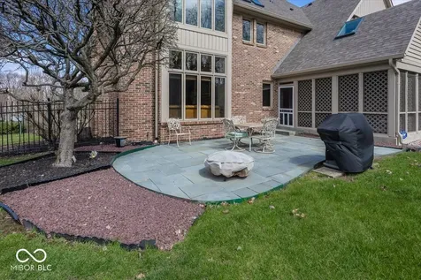 11691 Diamond Pointe Court Indianapolis IN 46236