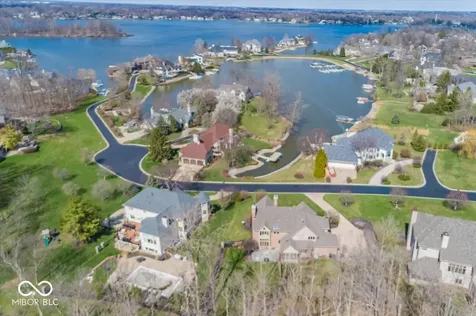 11691 Diamond Pointe Court Indianapolis IN 46236