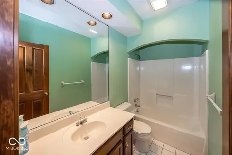11691 Diamond Pointe Court Indianapolis IN 46236