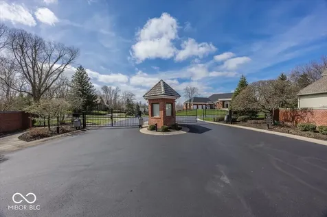 11691 Diamond Pointe Court Indianapolis IN 46236