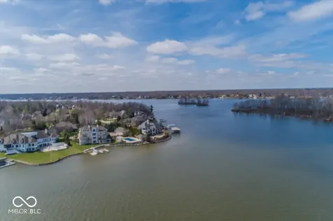 11691 Diamond Pointe Court Indianapolis IN 46236