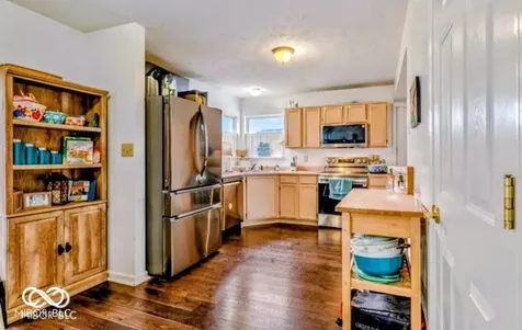 665 Hummingbird Lane Whiteland IN 46184