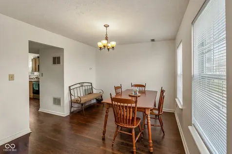 665 Hummingbird Lane Whiteland IN 46184