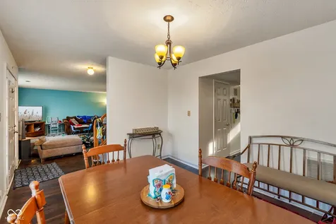 665 Hummingbird Lane Whiteland IN 46184