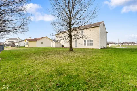 665 Hummingbird Lane Whiteland IN 46184
