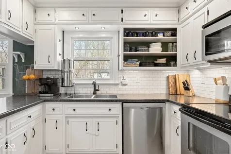 11808 Hoster Road Carmel IN 46033