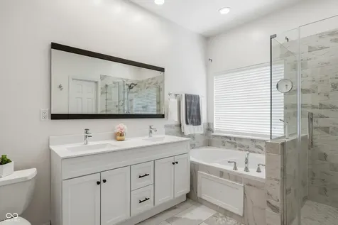 5876 Lost Oaks Drive Carmel IN 46033