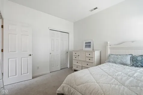 5876 Lost Oaks Drive Carmel IN 46033
