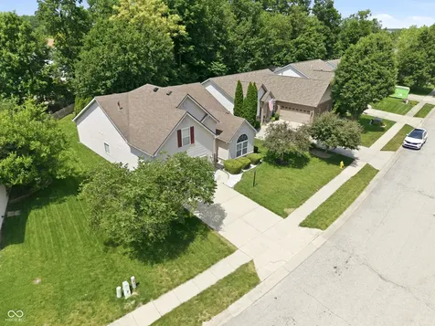 5876 Lost Oaks Drive Carmel IN 46033