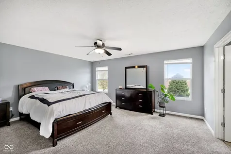 15472 Old Pond Circle Noblesville IN 46060