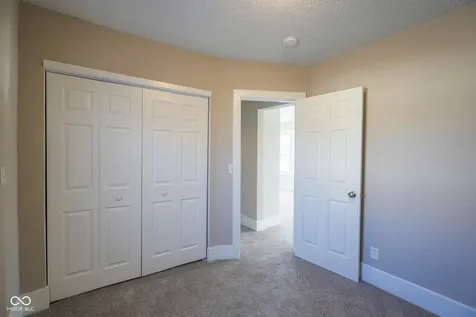 1423 Fountain Street Anderson IN 46016