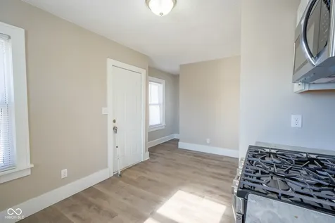 1423 Fountain Street Anderson IN 46016