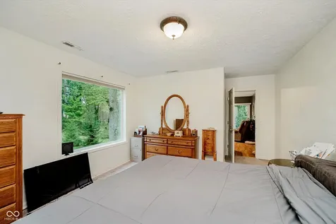 9131 E 256th Street Arcadia IN 46030