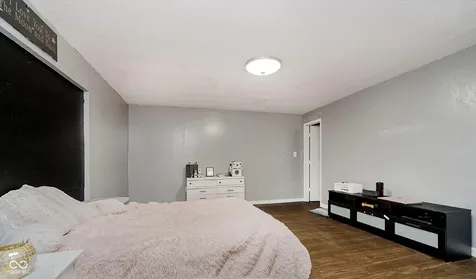 9131 E 256th Street Arcadia IN 46030