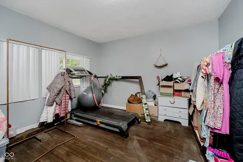 9131 E 256th Street Arcadia IN 46030