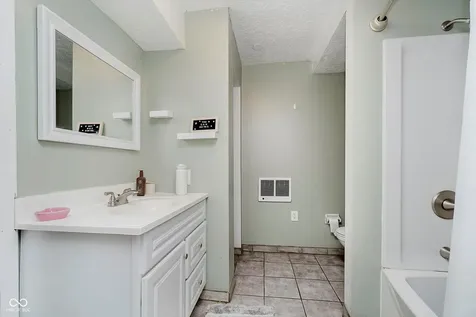 9131 E 256th Street Arcadia IN 46030