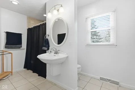 415 Oxford Drive Noblesville IN 46062