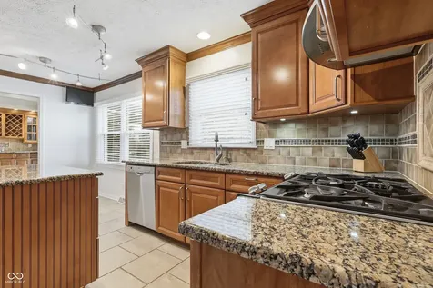 415 Oxford Drive Noblesville IN 46062