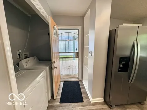 5219 N Sadlier Drive Indianapolis IN 46226