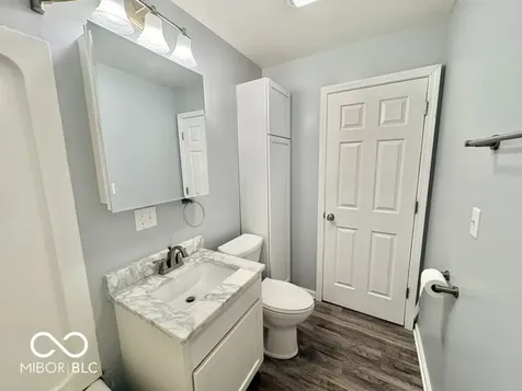 5219 N Sadlier Drive Indianapolis IN 46226
