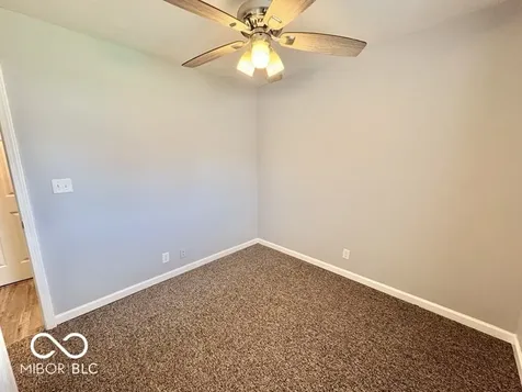 5219 N Sadlier Drive Indianapolis IN 46226