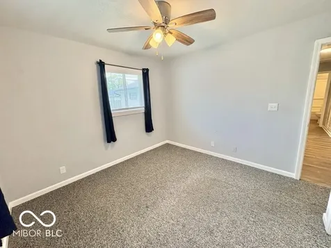 5219 N Sadlier Drive Indianapolis IN 46226