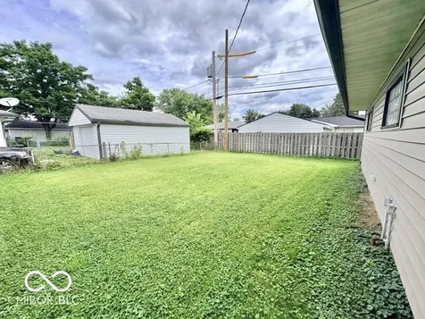 5219 N Sadlier Drive Indianapolis IN 46226
