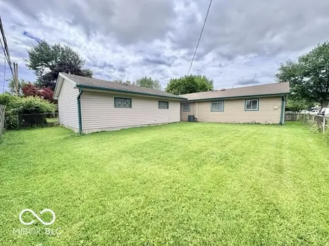 5219 N Sadlier Drive Indianapolis IN 46226
