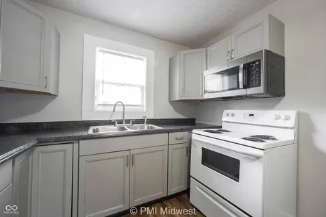 281 N Mount Street Indianapolis IN 46222