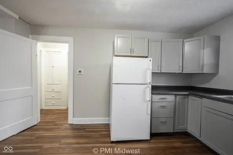 281 N Mount Street Indianapolis IN 46222