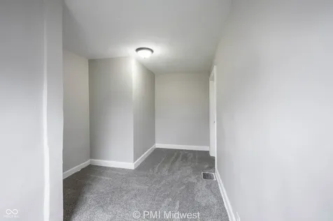 281 N Mount Street Indianapolis IN 46222