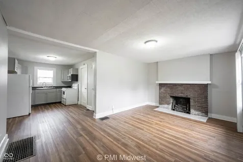 281 N Mount Street Indianapolis IN 46222