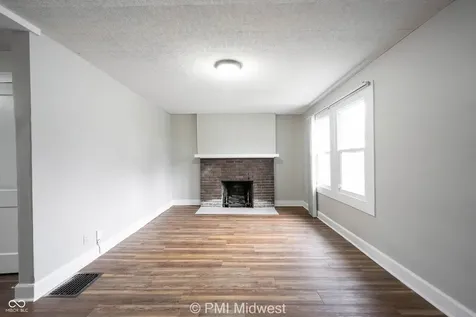 281 N Mount Street Indianapolis IN 46222