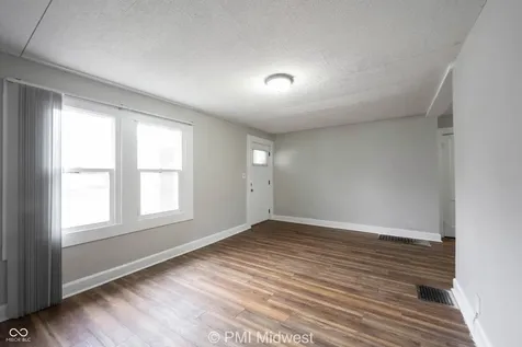 281 N Mount Street Indianapolis IN 46222
