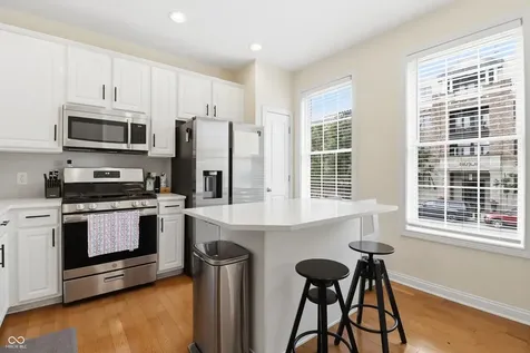 354 E Ohio Street Indianapolis IN 46204