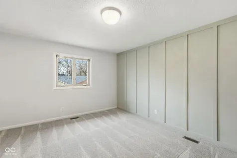 1429 Timber Trail Greenwood IN 46142