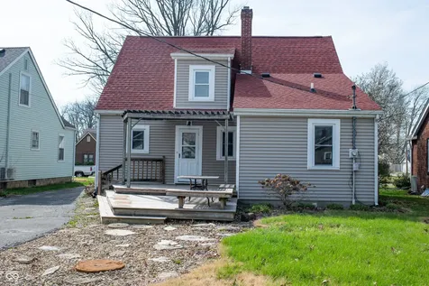 1635 Gilmore Street Columbus IN 47201