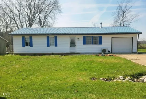 12546 S Hillview Drive Columbus IN 47201