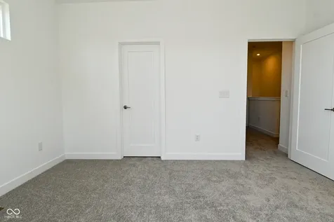 2454 Peoples Drive Indianapolis IN 46205