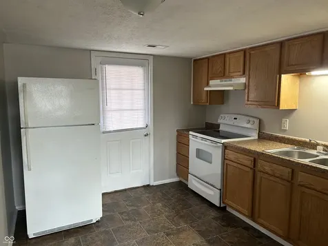 5-10, 15-26 Lee Drive Martinsville IN 46151
