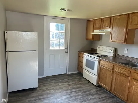 5-10, 15-26 Lee Drive Martinsville IN 46151