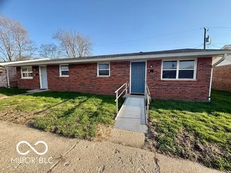 5-10, 15-26 Lee Drive Martinsville IN 46151