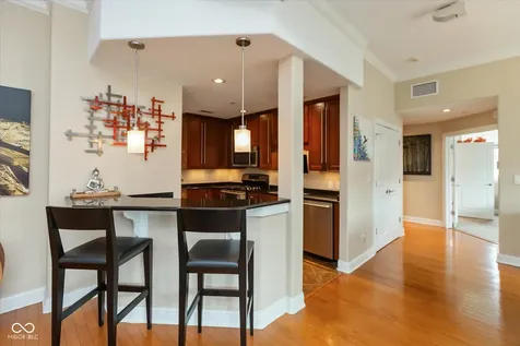 2105 N Meridian Street Indianapolis IN 46202